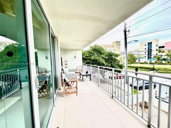 APT-2G - 9500 W Bay Harbor Dr, Condo with 1 bedrooms, 2 bathrooms and null parking in Bay Harbor Islands FL | Image 18