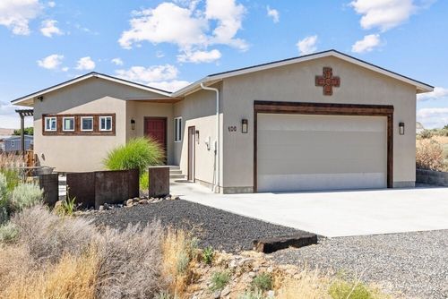 406 Island Vw Sw, Mattawa, WA, 99349-2090 | Card Image