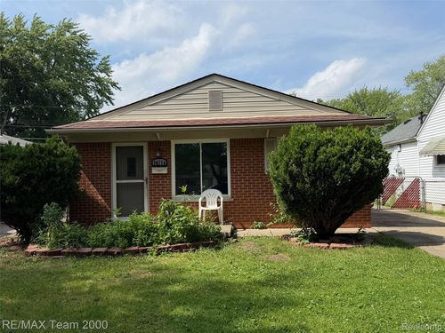 24114 Pennie St, Dearborn Heights, MI, 48125-2014 | Card Image