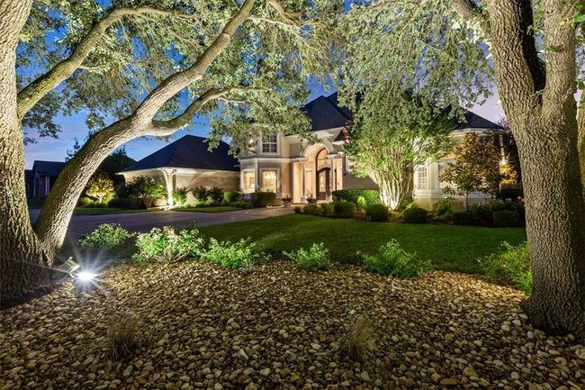 Twilight View Front | Image 44