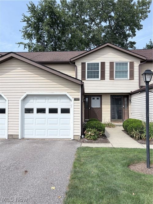 1885 Ridge Meadow Ct, Twinsburg, OH, 44087-1690 | Card Image