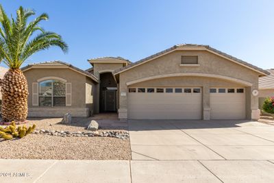 17820 W Primrose Lane, House other with 2 bedrooms, 2 bathrooms and null parking in Surprise AZ | Image 2