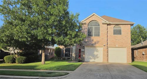 5020 Woodmeadow Dr, Fort Worth, TX, 76135-1825 | Card Image