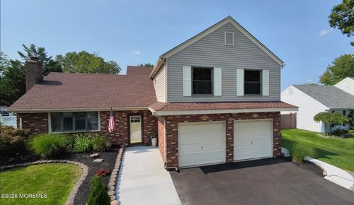 1100 Carlow Dr, Toms River, NJ, 08753-3143 | Card Image