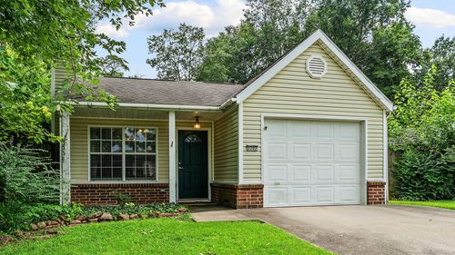 3207 W Wildflower St, Fayetteville, AR, 72704-6729 | Card Image