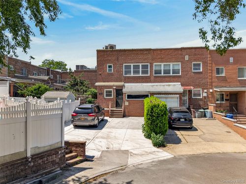 1222 151st Pl, Whitestone, NY, 11357-1832 | Card Image