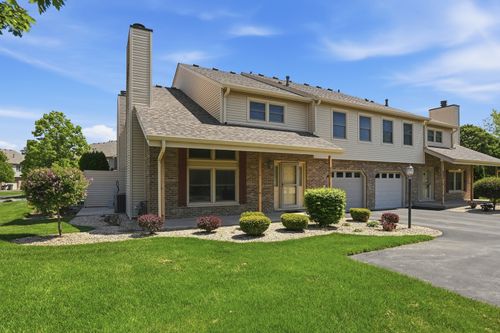 9297 Erin Ln, Orland Park, IL, 60462-4757 | Card Image