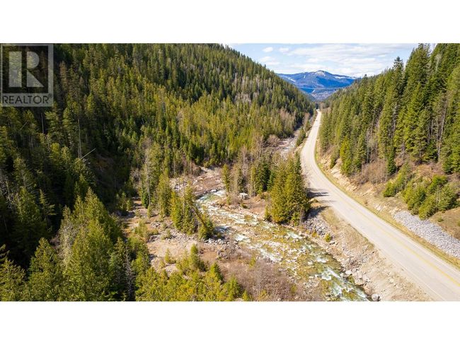 DL 10612 Highway 3, Home with 0 bedrooms, 0 bathrooms and null parking in Salmo BC | Image 17