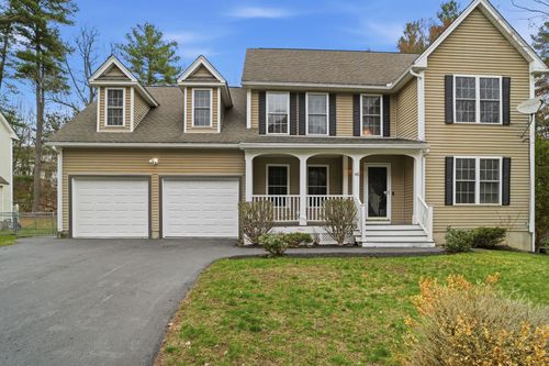 46 Cherrywood Drive, Nashua, NH, 03062 | Card Image