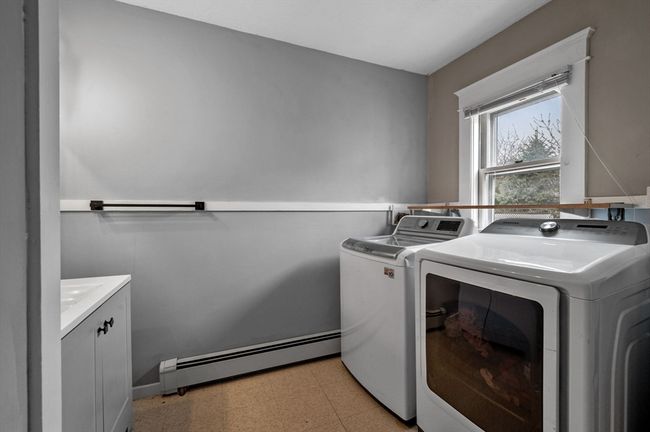 2 Avon St, House other with 3 bedrooms, 2 bathrooms and 4 parking in Peabody MA | Image 20