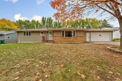 1722 Southview Ln, Albert Lea, MN, 56007-1862 | Card Image