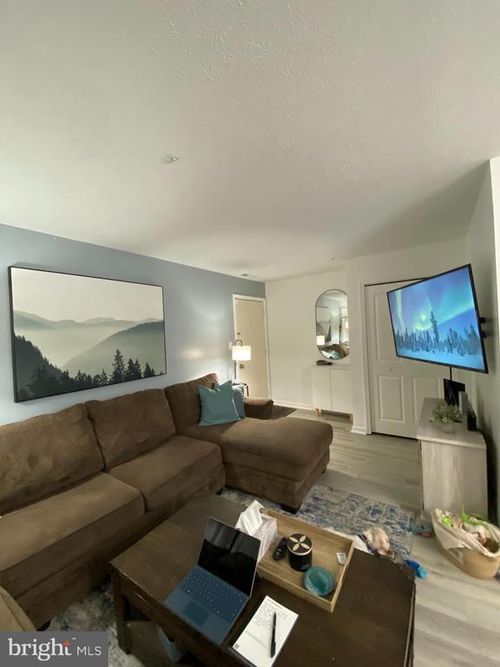 8c-44792 Locust Ridge Ct, CALIFORNIA, MD, 20619-4084 | Card Image