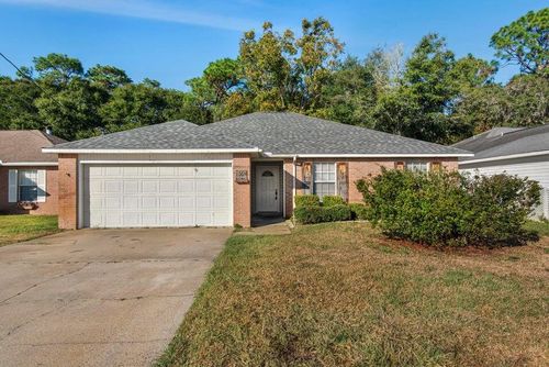 924 Emily Cir, Fort Walton Beach, FL, 32547-4200 | Card Image