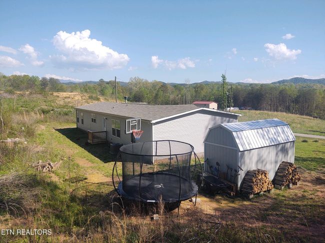 534 Wiggins Rd, House other with 3 bedrooms, 2 bathrooms and null parking in Tellico Plains TN | Image 5