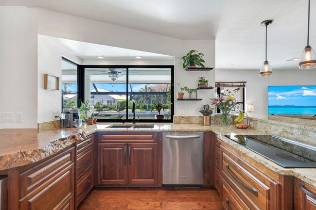284 Polynesia Ct, House other with 3 bedrooms, 2 bathrooms and null parking in MARCO ISLAND FL | Image 16