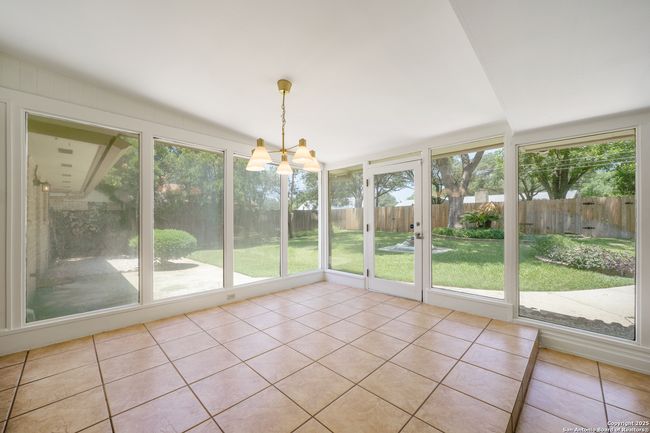 425 Crestwind Dr, House other with 3 bedrooms, 3 bathrooms and null parking in Windcrest TX | Image 29