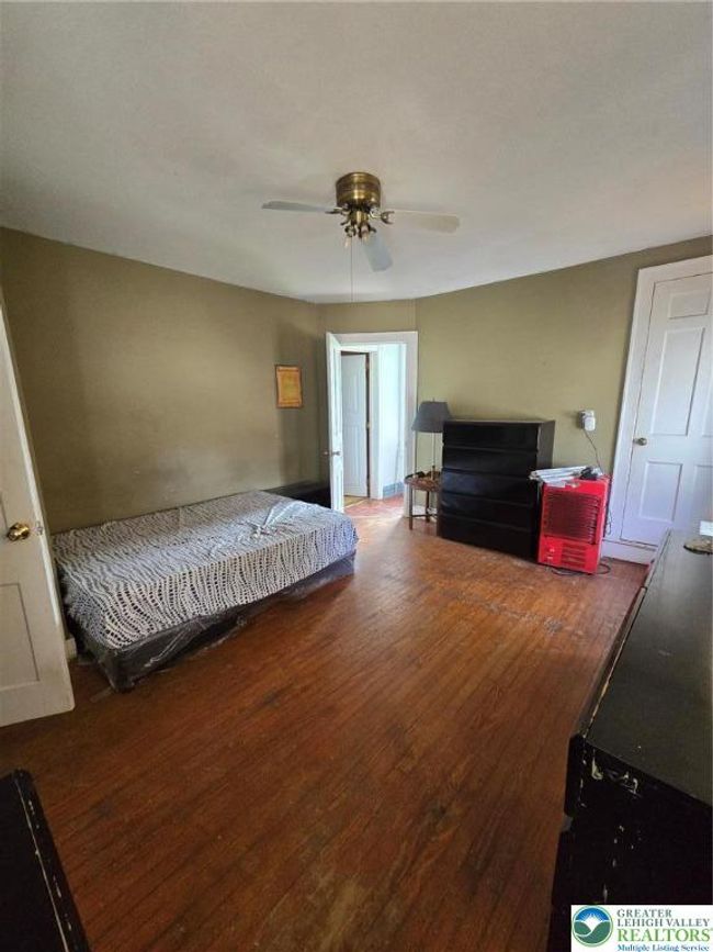 2018 Hanover Ave, House other with 4 bedrooms, 2 bathrooms and null parking in Allentown PA | Image 43