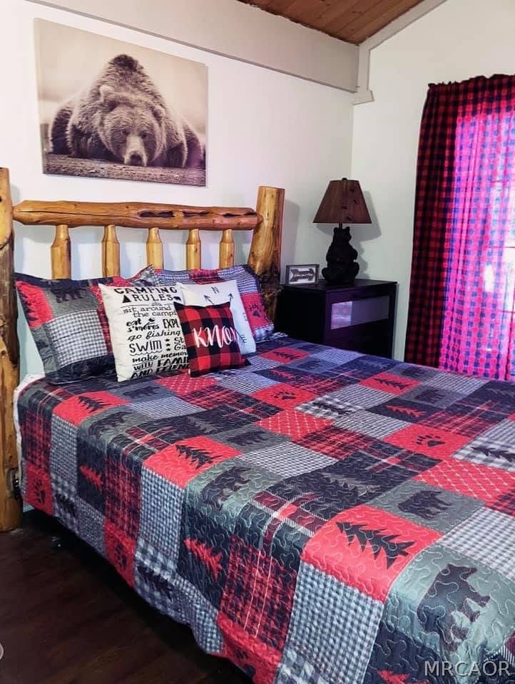 Residential Lease in Sugarloaf 5