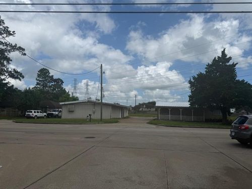 2219 5th Street, Stafford, TX, 77477 | Card Image