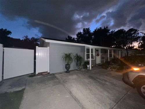 6439 Willow Wood Ln, Tampa, FL, 33634-4751 | Card Image