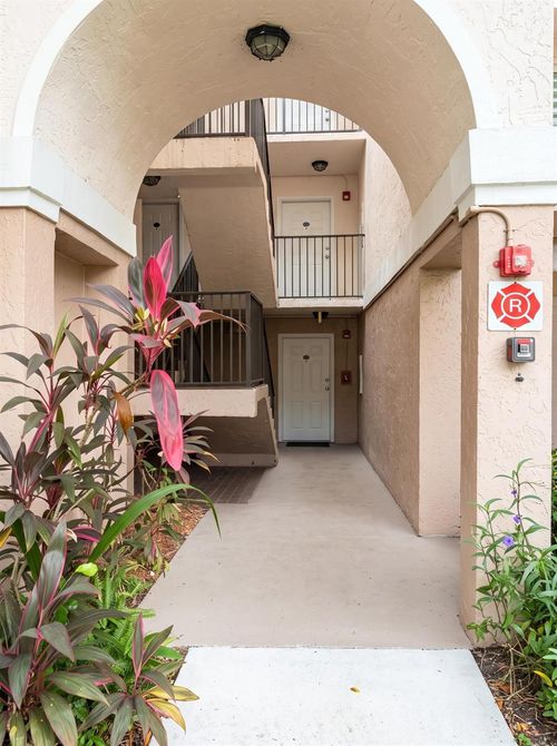 106-10121 W Sunrise Boulevard, Plantation, FL, 33322 | Card Image