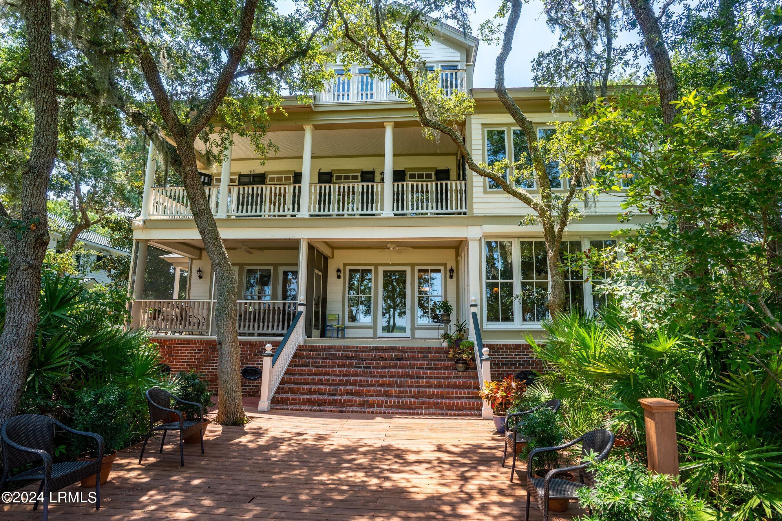 Sheffield Ave, Beaufort, SC 29907