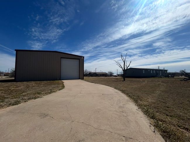 2032 Avenue L, House other with 4 bedrooms, 3 bathrooms and null parking in Anson TX | Image 40