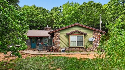 28 Jones St, Vilonia, AR, 72173-9352 | Card Image