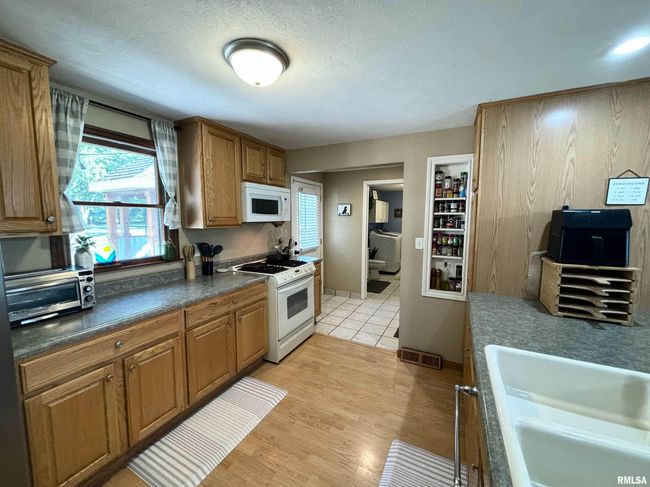 8409 N Blackbridge Rd, House other with 3 bedrooms, 2 bathrooms and null parking in Edwards IL | Image 26