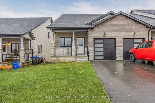 26 Lahey Cres, Penetanguishene, ON, L9M0W1 | Card Image