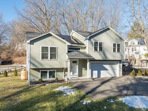 114 Riverton Road, Springfield, MA, 01109 | Card Image