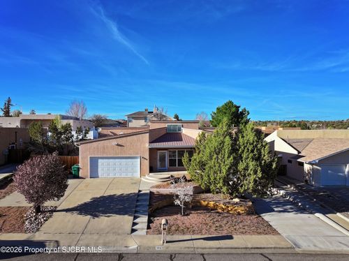 5002 Evergreen Dr, Farmington, NM, 87402-1139 | Card Image