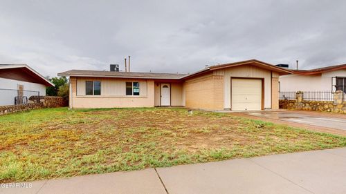 10429 Persephone Dr, El Paso, TX, 79924-2216 | Card Image