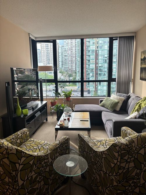 1001-977 Mainland Street, Vancouver, BC, V6B1T2 | Card Image
