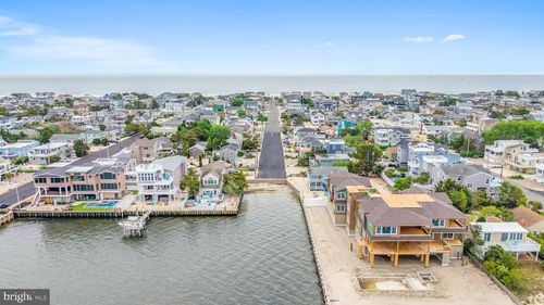 235 23rd St, Surf City, NJ, 08008 | Card Image