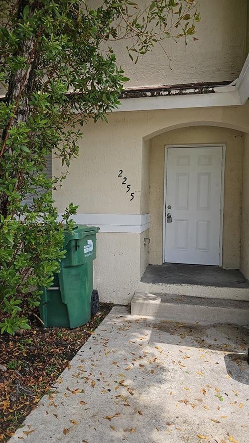 2255-2255 Nw 136th Ter, Opa-Locka, FL, 33054-4024 | Card Image
