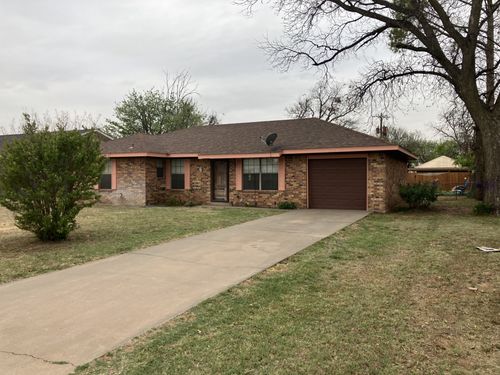 904 S Cedar, Seymour, TX, 76380 | Card Image