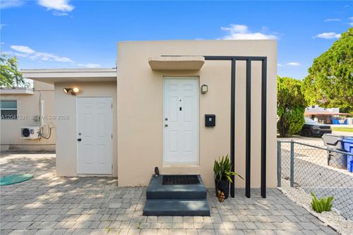 1-5800 Taylor St, Hollywood, FL, 33021-6255 | Card Image