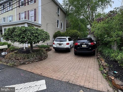113 W Brookhaven Rd, WALLINGFORD, PA, 19086-6212 | Card Image