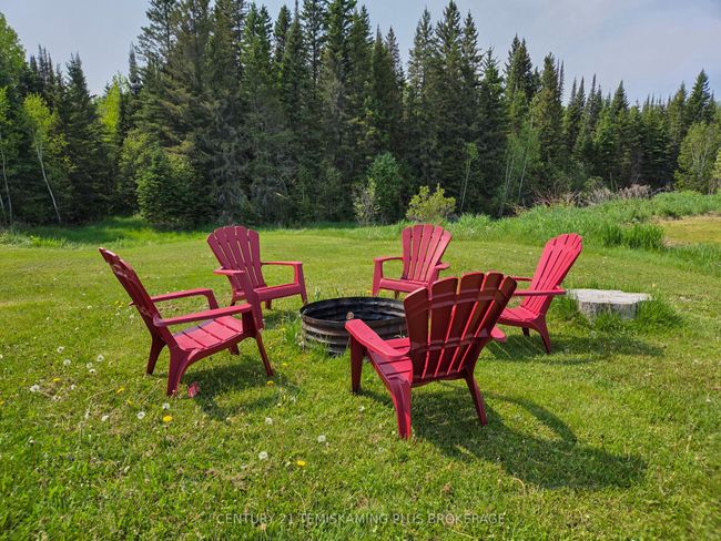 386181 Boundry Rd, House other with 3 bedrooms, 1 bathrooms and 10 parking in Englehart ON | Image 8