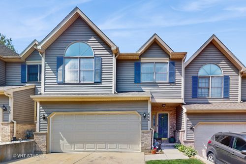 606-606 River Bluff Dr, Carpentersville, IL, 60110-2826 | Card Image