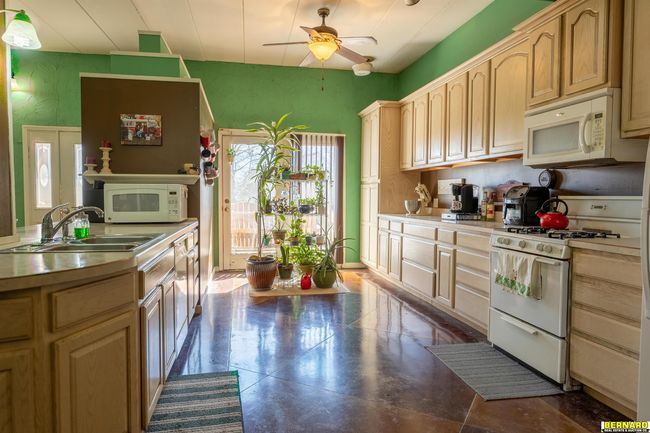 62949 730 Rd, House other with 1 bedrooms, 2 bathrooms and 1 parking in Johnson NE | Image 12