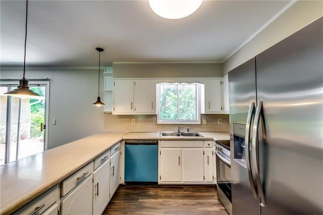 4342 Riverwood Cir, House other with 3 bedrooms, 3 bathrooms and 4 parking in Decatur GA | Image 5