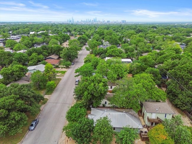 Aerial view featuring a view of city | Image 38