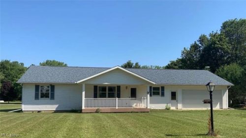 410 Sweet Valley Ln, Kelleys Island, OH, 43438-6579 | Card Image