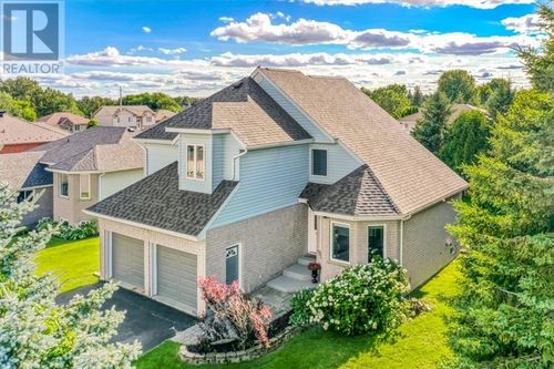 4057 Concorde St, Hanmer, ON, P3P1Y1 | Card Image