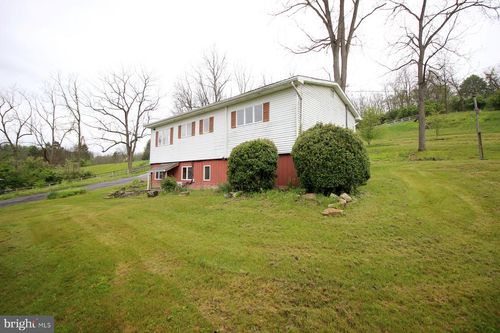 108 Pat Lane, SPRING MILLS, PA, 16875 | Card Image