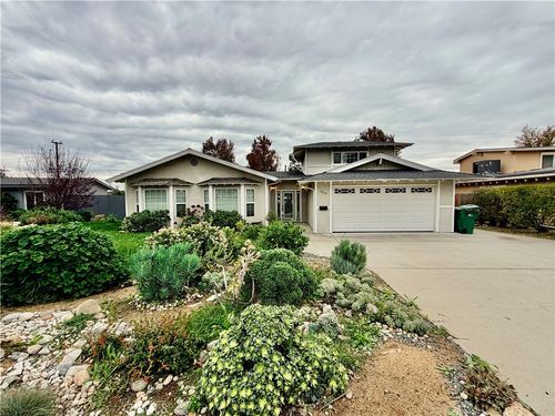 2734 Grove St, La Verne, CA, 91750-4649 | Card Image