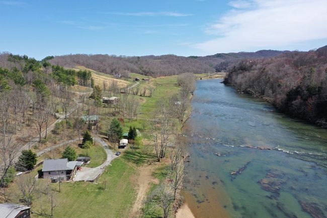 3550 Old River Ln, House other with 2 bedrooms, 2 bathrooms and 558 parking in Independence VA | Image 51