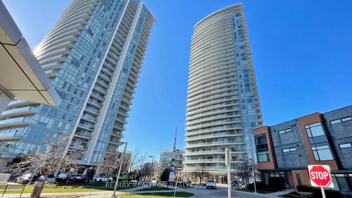 317-70 Forest Manor Rd, North York, ON, M2J0A9 | Card Image